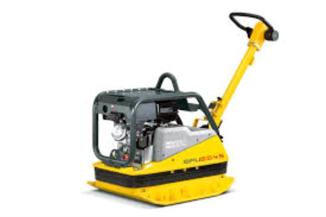 Used Equipment Sales PLATE TAMPER, 1000LB  REVERSIBLE in Vancouver / Surrey BC