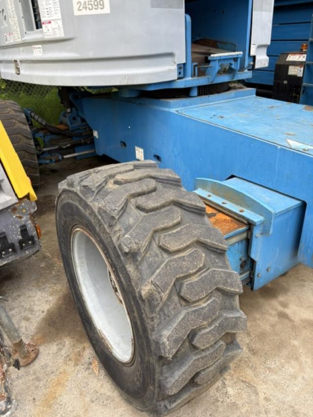 Used Equipment Sales BOOM LIFT 85  STICK 4X4 in Vancouver / Surrey BC